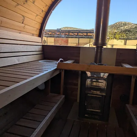 Geometry Park Glamping Campingplatz Agios Theodoros